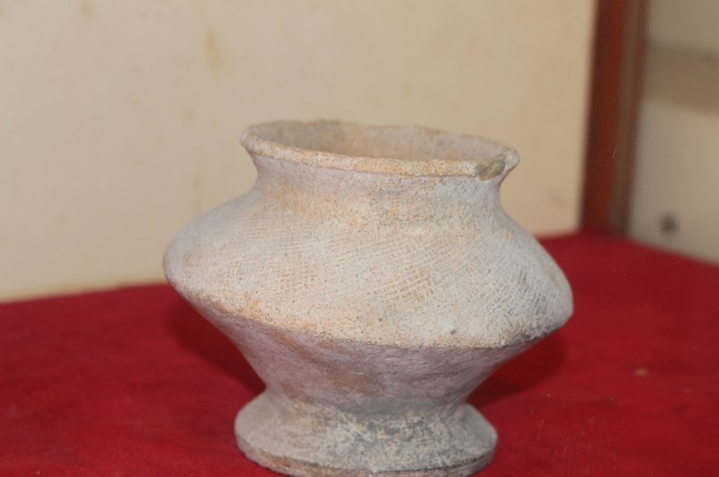 Đèn gốm Sa Huỳnh (thế kỷ V TCN).